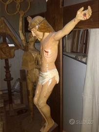 Statua lignea di Cristo Crocifisso