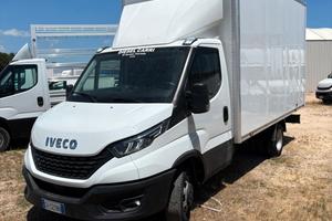 Iveco DAILY 35C14 CON CASSA