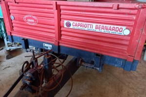 Rimorchio ribaltabile