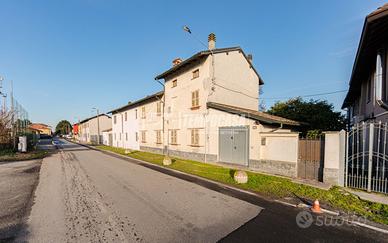 Villetta unifamiliare da ristrutturare