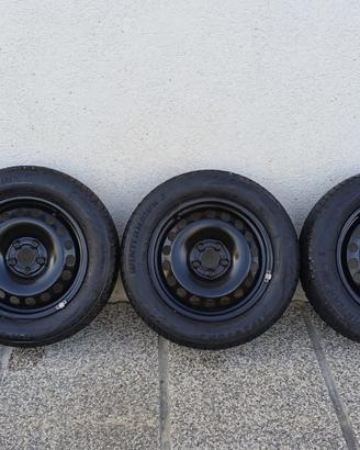 Kit 4 Cerchi in ferro da 15" + Gomme Invernali