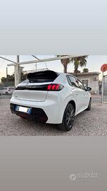 Peugeot 208 GT Pack 1.2 100 CV Automatica – 2021 –