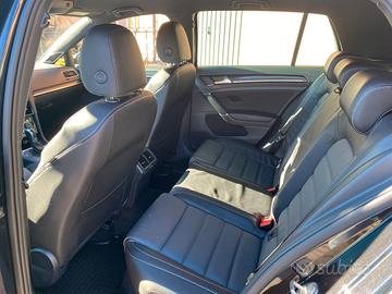 Golf 7.5 R Performance 4Motion 