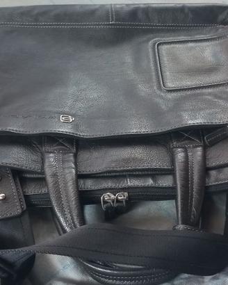 PIQUADRO portadocumenti e PC