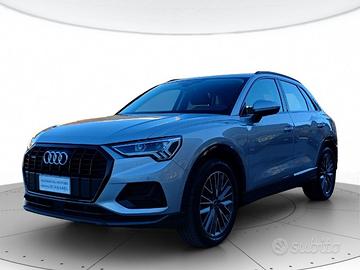 Audi Q3 35 2.0 tdi business advanced quattro s-tro