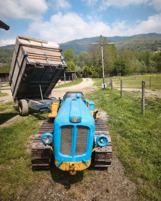 trattore agricolo