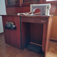 Macchina da cucire Necchi Supernova Julia 530