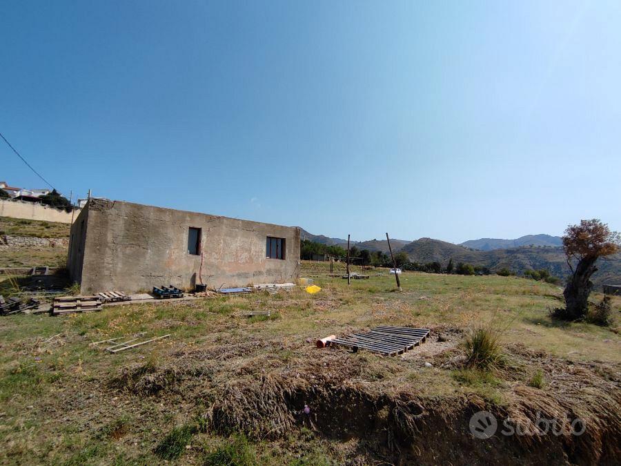 Terreno Agricolo Con Ruderi Lazzaro 13.000 Mq - Vista 3