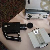 Proiettore filmini,cinepresa e lampada