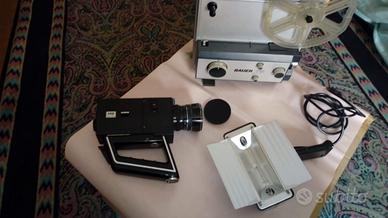 Proiettore filmini,cinepresa e lampada