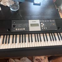 Tastiera Yahmaha YPT-230