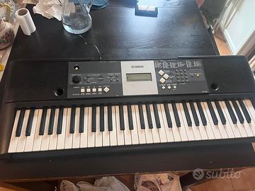 Tastiera Yahmaha YPT-230