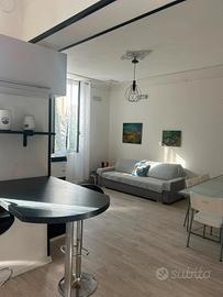 Appartamento in villa savona centro