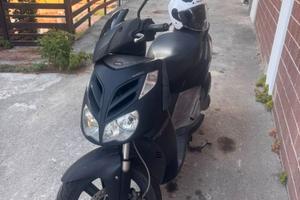 Aprilia Sportcity Cube 125 15CV