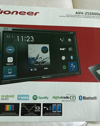 Pioneer_AVH-Z5200DAB  +  Modulo comandi al volante