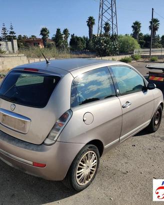 Lancia ypsilon 843 1.4 lpg 78cv 10-11 ricambi