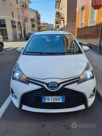 Toyota yoris 1.5 Hybrid 