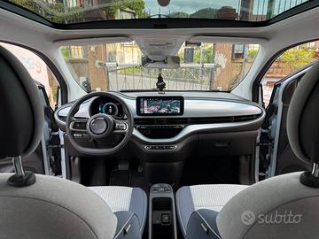 Fiat 500e 3+1 Icon 42 kWh - Celestial Blue