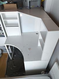 Scrivania Micke IKEA