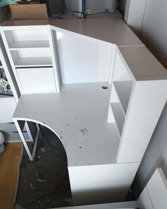 Scrivania Micke IKEA
