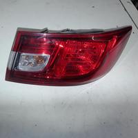 STOP FANALE POSTERIORE DESTRO RENAULT Clio Serie I