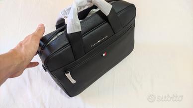 borsa porta Laptop

Tommy Hilfiger 
