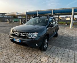 Dacia duster 1.6 benzina 4X4 Laureate