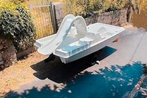 Pedalò con/senza scivolo - pattino di salvataggio