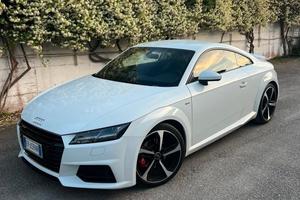 Audi TT  S-LINE  QUATTRO  2.0TDI