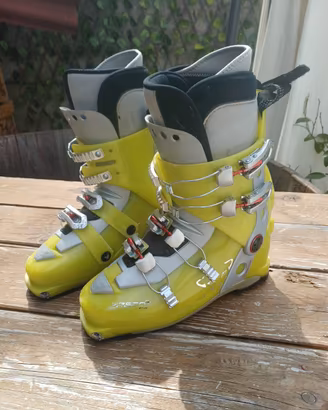 scarponi sci alpinismo Dynafit 