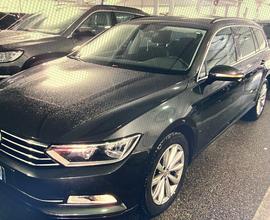 Volkswagen Passat Sw 1.6 Tdi Bussiness