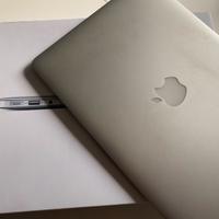 MacBook Air 13”