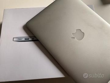 MacBook Air 13”