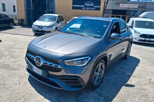 Mercedes-benz GLA 220 200 d Automatic Premium pack