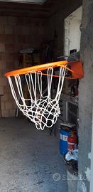 Canestro basket