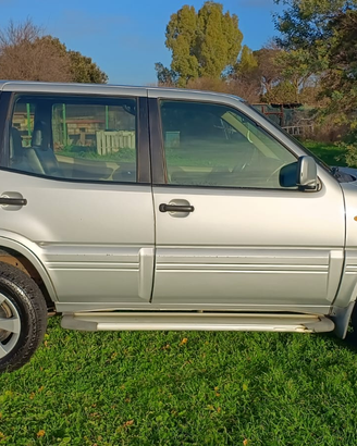 Nissan Terrano