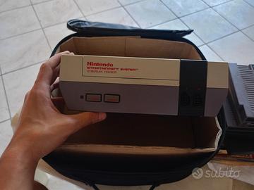 Nintendo NES+Giochi e pistola 