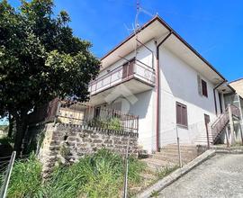 CASA SEMINDIPENDENTE A ARCE