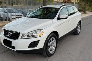 Volvo XC 60 XC60 D5 AWD Kinetic
