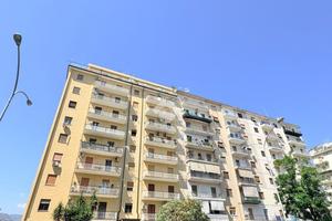 3 LOCALI A PALERMO