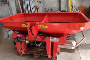 SPANDI CONCIME KUHN AXIS 20.2