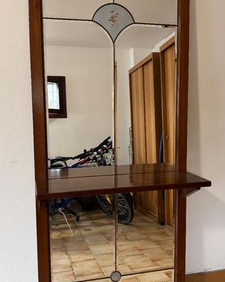 Specchio con mensola
