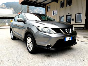 NISSAN QASHQAI 2WD.ACENTA PREMIUM