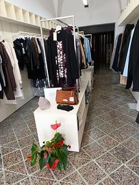 arredamento negozio abbigliamento 