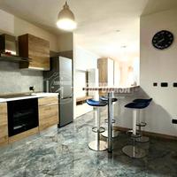 DUE LOCALI RISTRUTTURATO