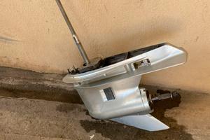 Piede fuoribordo Honda 225