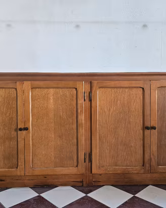 Credenza in legno 4 ante - ampia e molto capiente