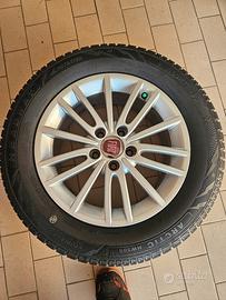 4 gomme invernali 215 60 16 con cerchi per fiat 
