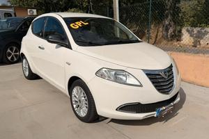 Lancia Ypsilon 1.2 69 CV 5 porte GPL Ecochic Silve