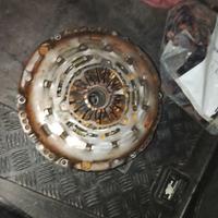 Kit frizione e volano e regispinto Touareg r5 bac